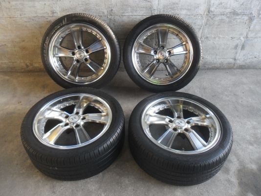 ล้อแม็ก 17นิ้ว 5รู114 พร้อมยาง สวยๆ 4 ล้อ ราคา 8900 บาท
