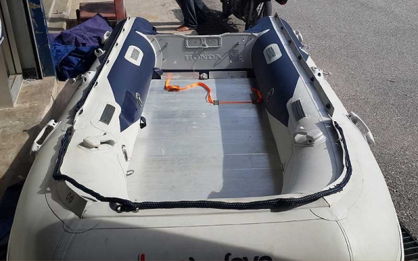 ขายเรือ dinghies Honda 3.5 เมตร พื้นอลูมีเนียม พับเก็บได้ พร้อมอุปกรณ์ครบชุดเลยครับ ขายเรือ dinghies Honda 3.5 เมตร พื้นอลูมีเนียม พับเก็บได้ พร้อมอุปกรณ์ครบชุดเลยครับ