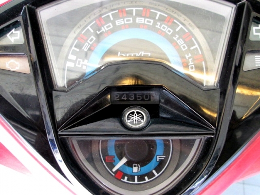 MIO 125 สีดำแดง ลายgtx คาร์บู ตัวท็อปล้อแมกซ์  รถเดือน กรกฏาคม ปี 54 ไมล์ 2 หมื่นโล แถม 4 รายการ 20900