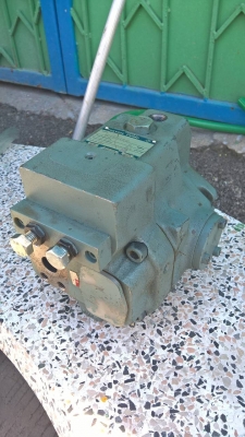 ปั้มไฮโดรลิก สภาพดีพร้อมใช้งาน ปั้มไฮโดรลิก สภาพดีพร้อมใช้งาน