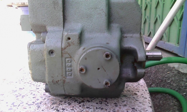 ปั้มไฮโดรลิก สภาพดีพร้อมใช้งาน ปั้มไฮโดรลิก สภาพดีพร้อมใช้งาน