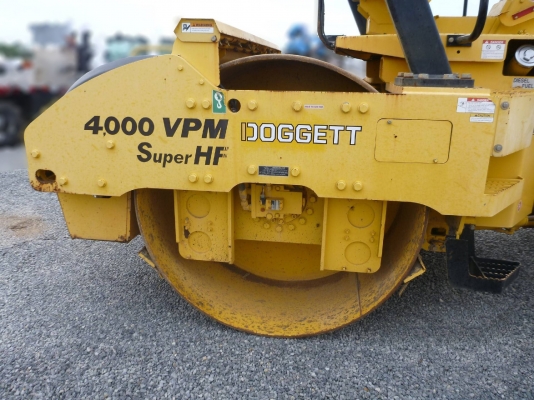 รถบด 2008 SAKAI SW990 Tandem Vibratory Roller สภาพดีพร้อมใช้งาน เอกสารพร้อม เครื่องจักรนำเข้าจากต่างประเทศ สนใจติดต่อ 081-981-9339 (คุณบุ๋ม)