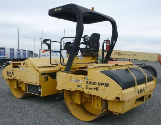 รถบด 2008 SAKAI SW990 Tandem Vibratory Roller สภาพดีพร้อมใช้งาน เอกสารพร้อม เครื่องจักรนำเข้าจากต่างประเทศ สนใจติดต่อ 081-981-9339 (คุณบุ๋ม)