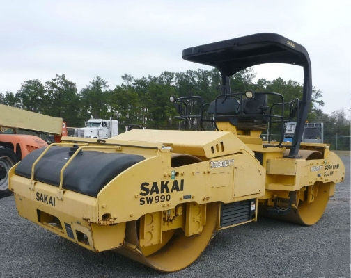 รถบด 2008 SAKAI SW990 Tandem Vibratory Roller สภาพดีพร้อมใช้งาน เอกสารพร้อม เครื่องจักรนำเข้าจากต่างประเทศ สนใจติดต่อ 081-981-9339 (คุณบุ๋ม)