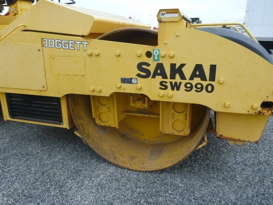 รถบด 2008 SAKAI SW990 Tandem Vibratory Roller สภาพดีพร้อมใช้งาน เอกสารพร้อม เครื่องจักรนำเข้าจากต่างประเทศ สนใจติดต่อ 081-981-9339 (คุณบุ๋ม)