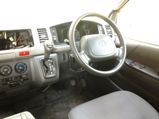 Toyota commuter เครื่อง2j เกียร์ออโต้Ngv 2ถังใหญ่ กระจกไฟฟ้า พร้อมใช้ Toyota commuter เครื่อง2j เกียร์ออโต้Ngv 2ถังใหญ่ กระจกไฟฟ้า พร้อมใช้