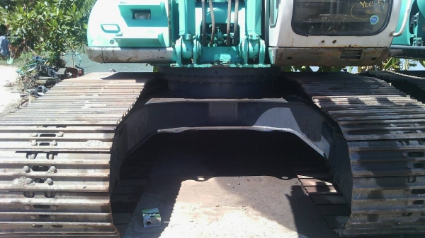 ขายด่วน KOBELCO SK200-2 มาร์คไฟว์ ธรรมดา   เก่า ญี่ปุน  สภาพสวย     พร้อมใช้งาน  โทร ดวงนภา  098-7214459