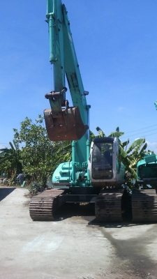 ขายด่วน KOBELCO SK200-2 มาร์คไฟว์ ธรรมดา   เก่า ญี่ปุน  สภาพสวย     พร้อมใช้งาน  โทร ดวงนภา  098-7214459