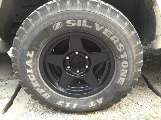 ขายแม้ก16ลายเบดเล่พร้อมยาง265/70/16ซิลเวอร์ลายbf