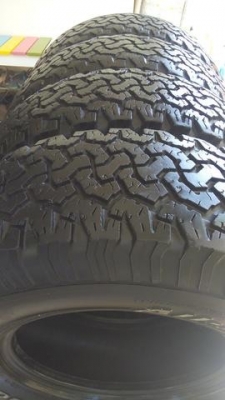 ขายยาง bf al 265/75/16 สภาพดีครับ