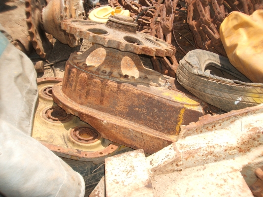 ขายตัวเดินรถเกี่ยวข้าง 10HT สภาพดี ขายคู่่ละ 40,000 บาท สนใจติดต่อ 087-2267088 ขายตัวเดินรถเกี่ยวข้าง 10HT สภาพดี ขายคู่่ละ 40,000 บาท สนใจติดต่อ 087-2267088