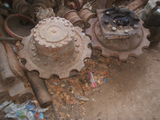 ขายใบแท็กพร้อมโซ่ D2 และ D3 ของรถเกี่ยวข้าว ขายราคาคู่ละ 40,000 บาท ต่อรองได้