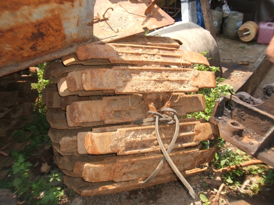 ขายใบแท็กพร้อมโซ่ D2 และ D3 ของรถเกี่ยวข้าว ขายราคาคู่ละ 40,000 บาท ต่อรองได้ ขายใบแท็กพร้อมโซ่ D2 และ D3 ของรถเกี่ยวข้าว ขายราคาคู่ละ 40,000 บาท ต่อรองได้