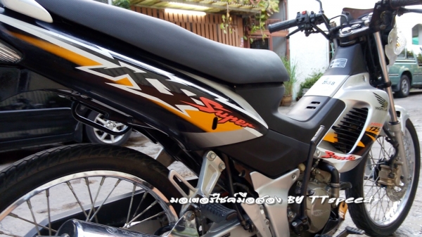 ขาย Sonic 125 ไมล์ขาวสภาพสวยปิ๊ง จดปี 47 เล่มครบ ขาย Sonic 125 ไมล์ขาวสภาพสวยปิ๊ง จดปี 47 เล่มครบ