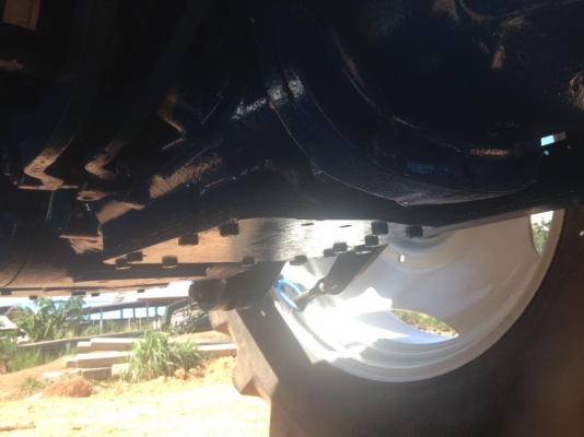 รถไถ7810 6สูบ เพลาเดียวพร้อมผาน3กับดันหน้าเช๊คใหม่หมด ราคาเบาๆ