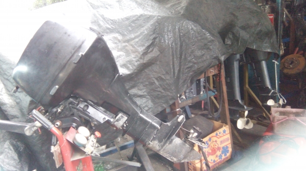 เครื่องsuzuki 9.9 hp fourstoke