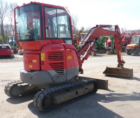 รถแบคโฮ 2007 KOMATSU PC35MR-2 Mini Excavator สภาพดีพร้อมใช้งาน เอกสารพร้อม สนใจติดต่อ 081-981-9339 (คุณบุ๋ม)