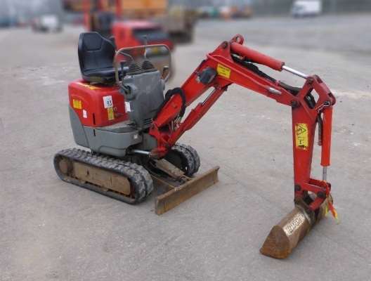 รถแบคโฮ 2003 YANMAR B08-3 Micro Excavator สภาพดีพร้อมใช้งาน เอกสารพร้อม สนใจติดต่อ 081-981-9339 (คุณบุ๋ม)