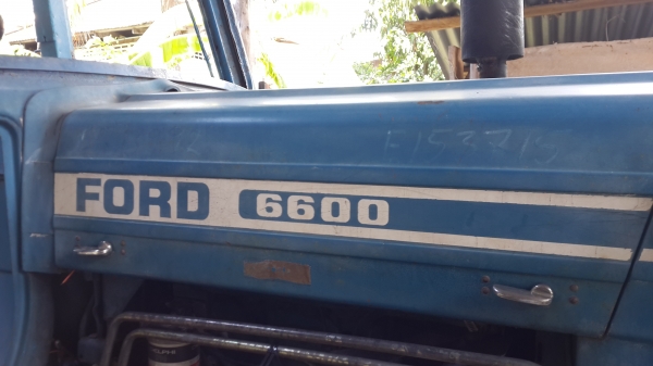 ขายรถไถฟอร์ด 6600