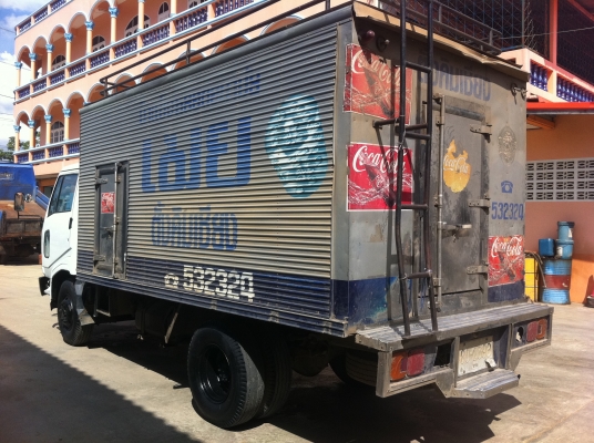 HINO FC 2WEKA-WO4D-120 แรงม้า ตู้เย็น เครื่องดี คัสซีสวย ช่วงล่าง F ทะเบียนพร้อมโอน HINO FC 2WEKA-WO4D-120 แรงม้า ตู้เย็น เครื่องดี คัสซีสวย ช่วงล่าง F ทะเบียนพร้อมโอน