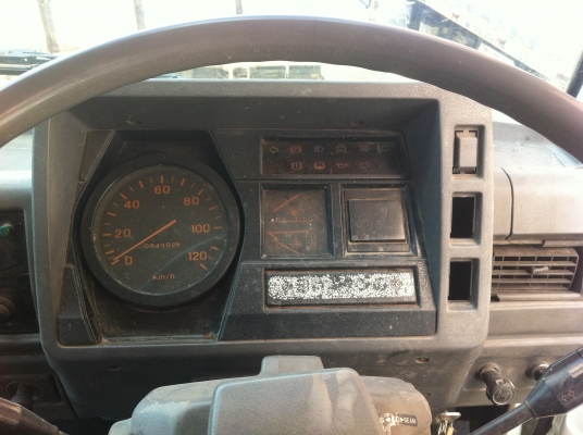 HINO FC 2WEKA-WO4D-120 แรงม้า ตู้เย็น เครื่องดี คัสซีสวย ช่วงล่าง F ทะเบียนพร้อมโอน HINO FC 2WEKA-WO4D-120 แรงม้า ตู้เย็น เครื่องดี คัสซีสวย ช่วงล่าง F ทะเบียนพร้อมโอน