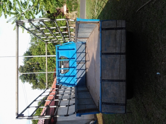 ISUZ TL 4 ล้อกลางเครื่อง74 พร้อมใช้งาน