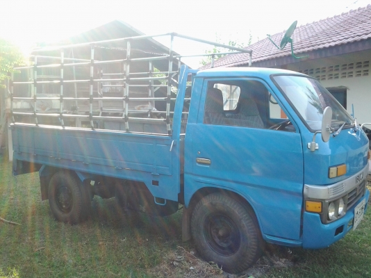 ISUZ TL 4 ล้อกลางเครื่อง74 พร้อมใช้งาน