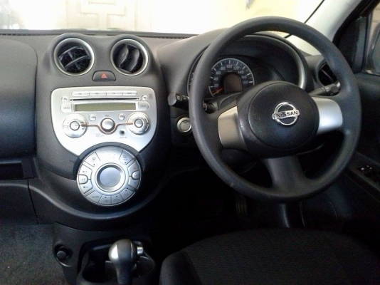 ขาย มาร์ช ปี2011 เกียร์ออโต้ ปุ่มสตาร์ท 219,000