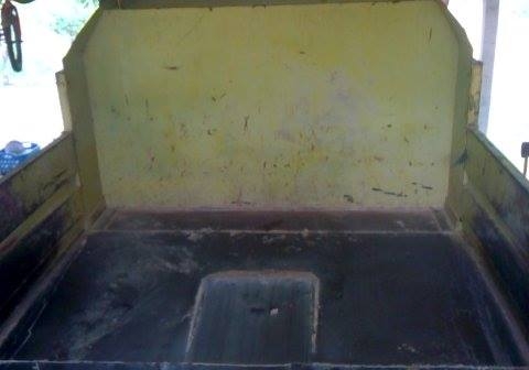 **445,000 บ.ต่อรอง/// 6ล้อดั้ม HINO KR 150แรง **ขาย HINO KR 150HP 6ล้อใหญ่ ดั้มดิน6ตัน HINO KR300 EH100-150แรง เครื่องเดิม เกียร์ เดิม เครื่องเดิม 6สูบ แน่นดี แรงดี เกียร์ดี ไม่มีหลุดครับ ช่วงล่างใหญ่ คัสซีสวยๆ ครับ ไม่มีปะ กระบะดั้มเหล็ก6ตัน 3.80ม.ยิงหน้