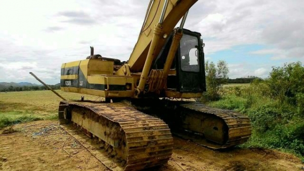 CAT E200 B เครื่อง6D16 เอกสารเล่มทะเบียน พร้อมใช้งาน