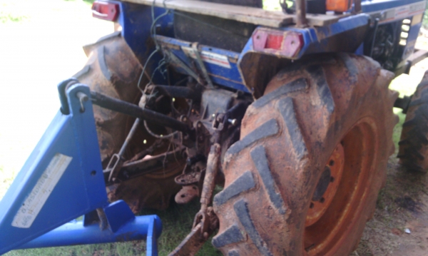 ขายรถไถ 27 แรง 2 เพลา