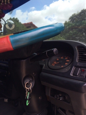 ขายหกล้อ ISUZU เด้กก้า ตู้บรรทุก 10 บาน ขายหกล้อ ISUZU เด้กก้า ตู้บรรทุก 10 บาน