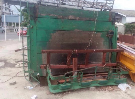 ขายกระบะพื้นเรียบสีเขียวเหล็กหนาอย่างดี