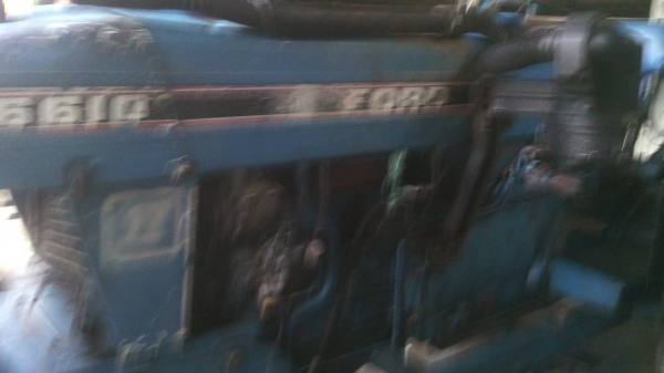 ขายรถไถFORD รุ่น6600T3 ท้าย6610 ระบบเกียชิลโคเมท  หน้า8หลัง4ใช้งานดีปกติมีใบแจ้งจำหน่าย