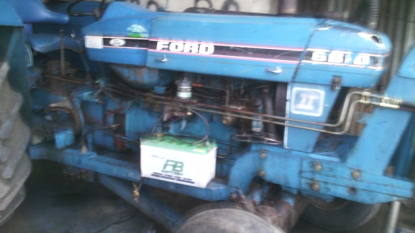 ขายรถไถFORD รุ่น6600T3 ท้าย6610 ระบบเกียชิลโคเมท  หน้า8หลัง4ใช้งานดีปกติมีใบแจ้งจำหน่าย