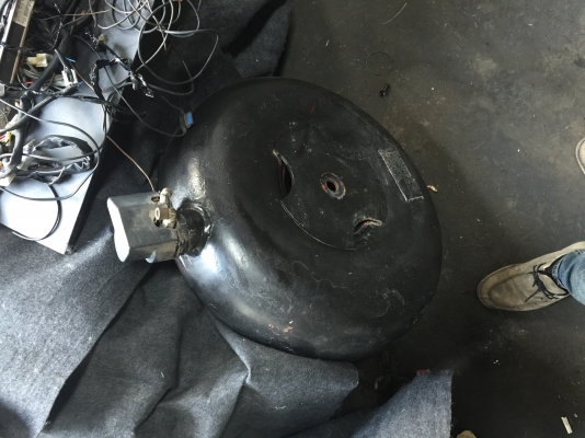 ขายถัง lpg โดนัท 51ลิตร  พร้อวาล์วนอก