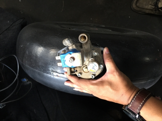 ขายถัง lpg โดนัท 51ลิตร  พร้อวาล์วนอก