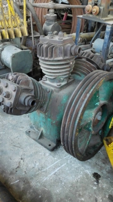 Sale>> หัวปั้มลม HITACHI 10 แรง 3 สูบ พร้อมใช้งาน