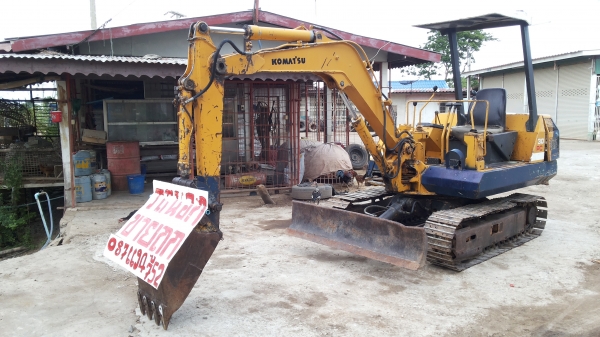 ขายด่วนรถเเม็คโคร KOMATSU PC30-5 รถสวยสถาพดีพร้อมใช้