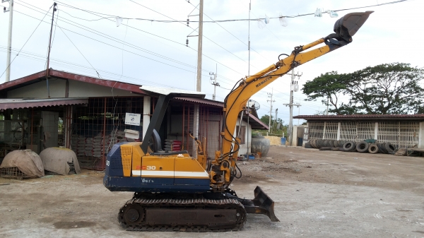 ขายด่วนรถเเม็คโคร KOMATSU PC30-5 รถสวยสถาพดีพร้อมใช้ ขายด่วนรถเเม็คโคร KOMATSU PC30-5 รถสวยสถาพดีพร้อมใช้