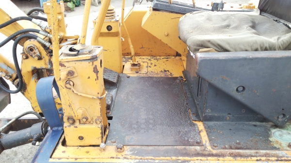 ขายด่วนรถเเม็คโคร KOMATSU PC30-5 รถสวยสถาพดีพร้อมใช้ ขายด่วนรถเเม็คโคร KOMATSU PC30-5 รถสวยสถาพดีพร้อมใช้