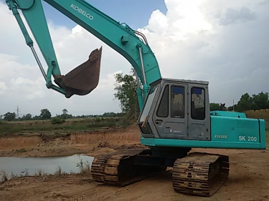 ขายแบ็คโฮ KATO HD700 (ขนาด200)