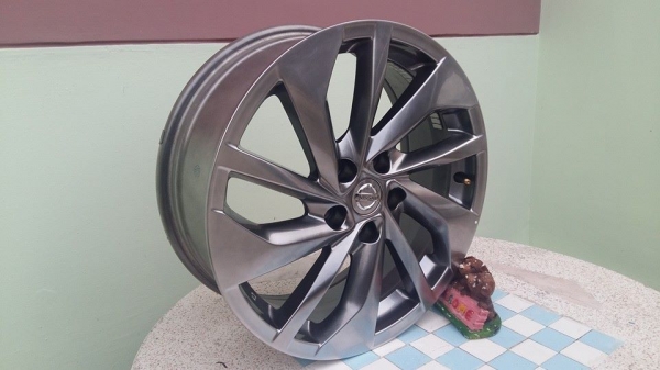 ขายล้อแม็กป้ายแดง Nissan x-trail 18"สนใจติต่อเล็กคลองสามครับ 081-3747940 ขายล้อแม็กป้ายแดง Nissan x-trail 18"สนใจติต่อเล็กคลองสามครับ 081-3747940
