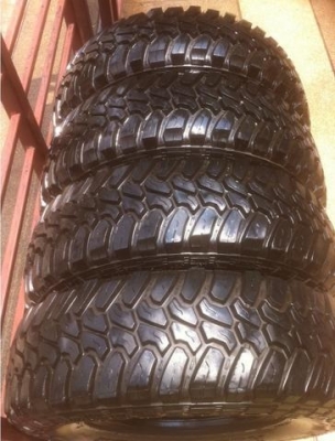 ยาง Mud Deestone 265 75 16 ปลายปี13 ดอกเพียบ ไม่เคยลุย ไม่ปะไม่บวม เนื้อนิ่มๆ สภาพน้องๆป้ายแดง ยาง Mud Deestone 265 75 16 ปลายปี13 ดอกเพียบ ไม่เคยลุย ไม่ปะไม่บวม เนื้อนิ่มๆ สภาพน้องๆป้ายแดง