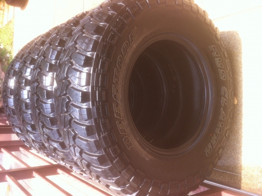 ยาง Mud Deestone 265 75 16 ปลายปี13 ดอกเพียบ ไม่เคยลุย ไม่ปะไม่บวม เนื้อนิ่มๆ สภาพน้องๆป้ายแดง ยาง Mud Deestone 265 75 16 ปลายปี13 ดอกเพียบ ไม่เคยลุย ไม่ปะไม่บวม เนื้อนิ่มๆ สภาพน้องๆป้ายแดง