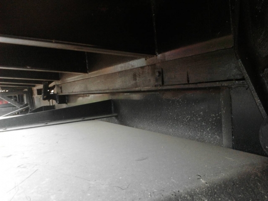 ขายหางพ่วง สามมิต 3 เพลา. ปี 54. ( * หางสวย. ) สนใจติดต่อ 081 - 6079515 ขายหางพ่วง สามมิต 3 เพลา. ปี 54. ( * หางสวย. ) สนใจติดต่อ 081 - 6079515