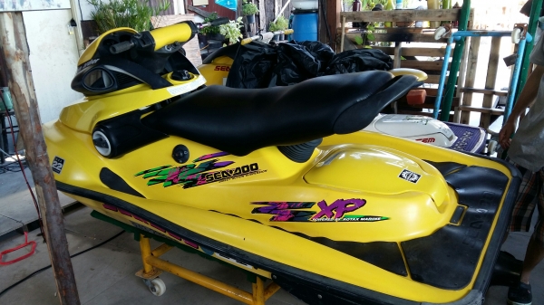 ขออนุญาติขายจ้า.....  Seadoo xp800 ตูดกระดก กล่องแต่ง ใบแต่ง เครื่องฟิตๆ ทำแวริ่งให้แล้ว จูนจบแบบแรงๆ ราคา 85,000 ต่อรองได้ ขายได้ขายคับ.....  สนใจติดต่อ 0891624420 ID.  jdedd38 หรือ IB คับ....