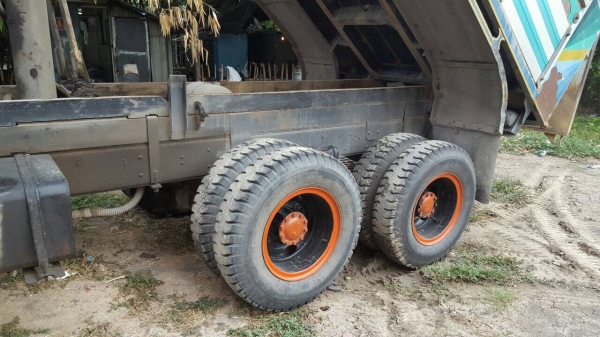 ร็อกกี้ 195 นางฟ้าแท้ ร็อกกี้ 195 นางฟ้าแท้