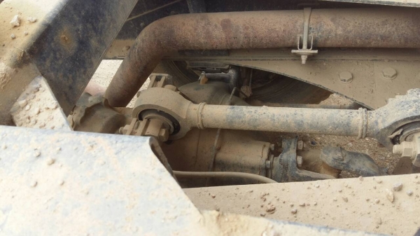 รถฮีโน่ 10 ล้อดั้ม FM8J  251 แรงม้า. ปี 56 ( รถวิ่ง 1x,xxx กว่า กม. ) , ( มีขาย 2 คัน. )      สนใจติดต่อ 081 - 6079515