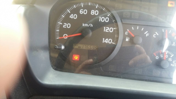 รถฮีโน่ 10 ล้อดั้ม FM8J  251 แรงม้า. ปี 56 ( รถวิ่ง 1x,xxx กว่า กม. ) , ( มีขาย 2 คัน. )      สนใจติดต่อ 081 - 6079515